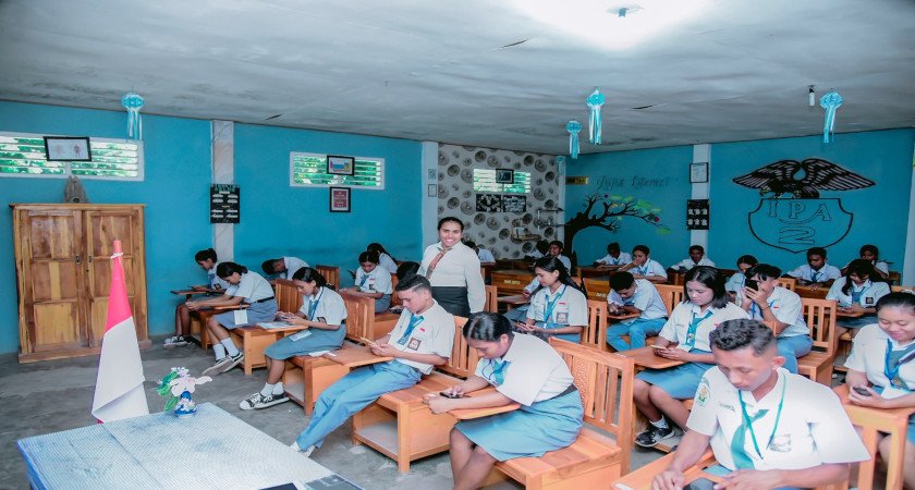229 Siswa SMARTA Ujian Sekolah Berbasis ABT